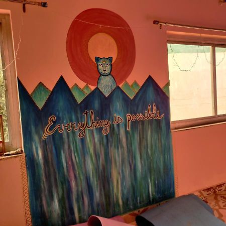 Tebaar Backpackers Pansiyon Rishīkesh Dış mekan fotoğraf