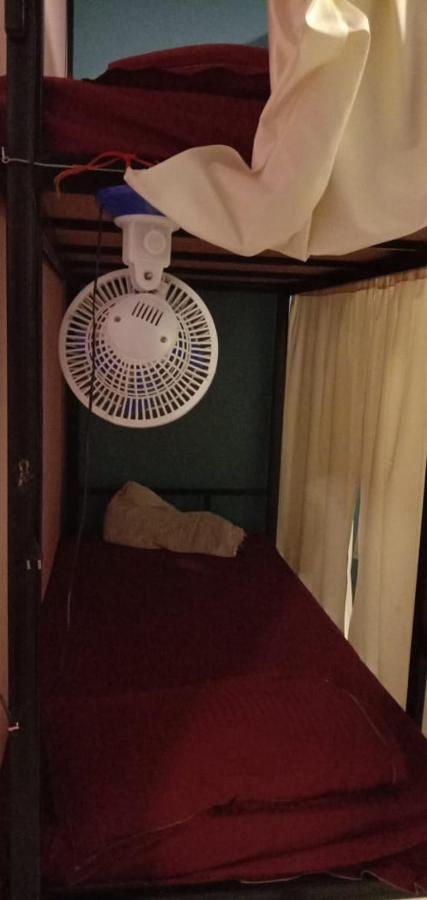 Tebaar Backpackers Pansiyon Rishīkesh Dış mekan fotoğraf
