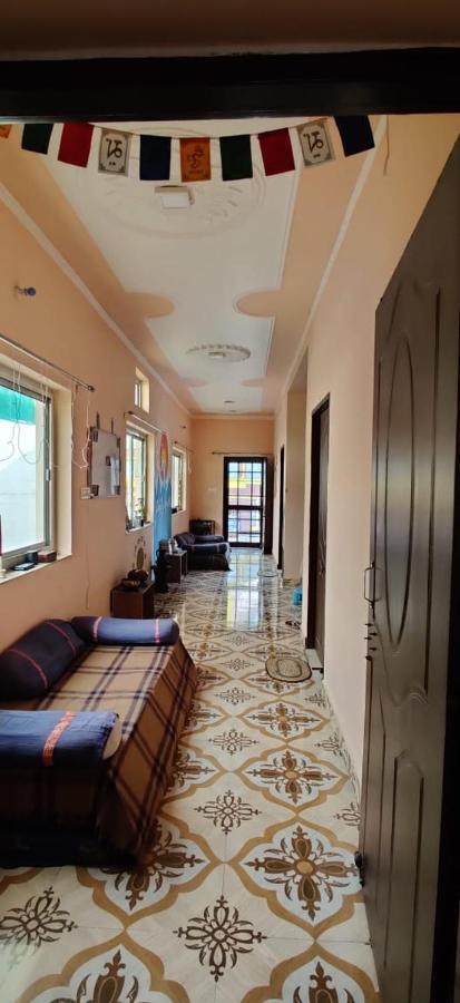 Tebaar Backpackers Pansiyon Rishīkesh Dış mekan fotoğraf